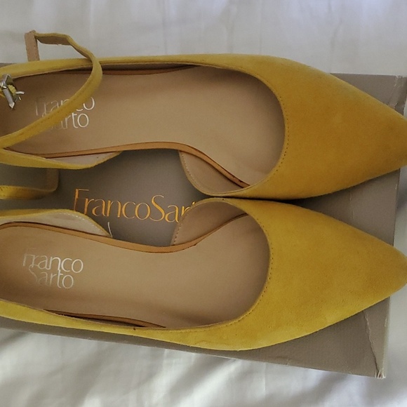 Franco Sarto yellow flat shoe sz 9M - Picture 8 of 9